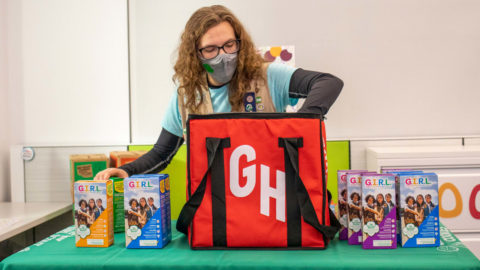 Girl Scout Cookies Ordering Now Available Through Grubhub - Those yummy cookies the Girl Scouts sell now can be sold and delivered to you via Grubhub. #GirlScouts #GirlScoutCookies #Grubhub